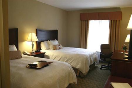 фото отеля Hampton Inn & Suites Southern Pines-Pinehurst