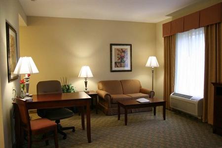 фото отеля Hampton Inn & Suites Southern Pines-Pinehurst