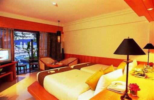 фото отеля Seaview Patong Hotel Phuket