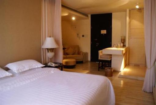 фото отеля Holiday Inn Beijing Moon River