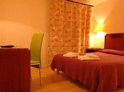 фото отеля Hotel San Francescu Santa-Lucia-di-Moriani