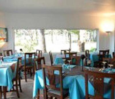 фото отеля Hotel San Francescu Santa-Lucia-di-Moriani