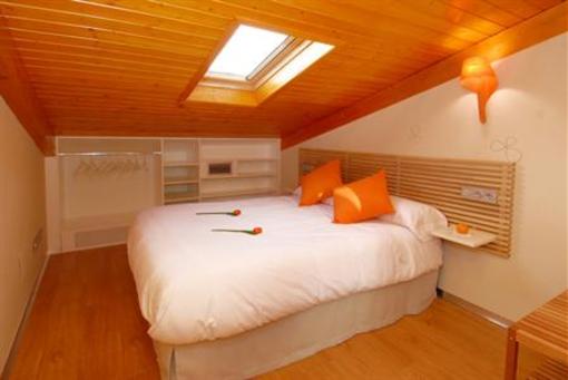 фото отеля Hostal riMboMbin