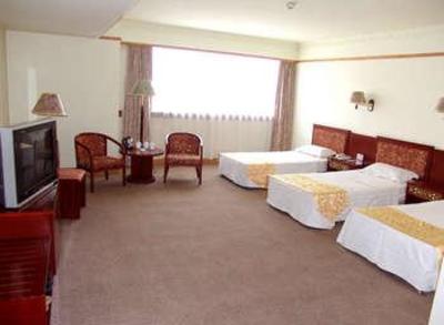 фото отеля Jinan Hualian Hotel
