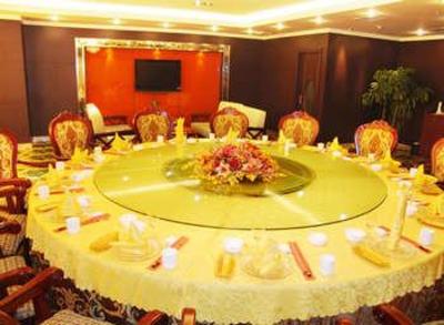 фото отеля Jinan Hualian Hotel