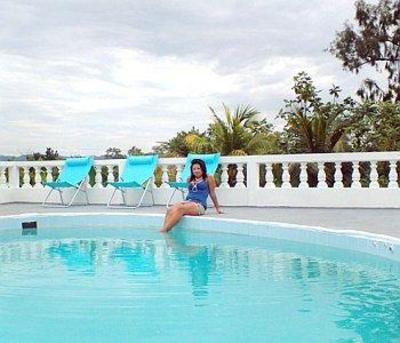 фото отеля Tropical Breeze Guesthouse and Villa