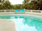 фото отеля Tropical Breeze Guesthouse and Villa