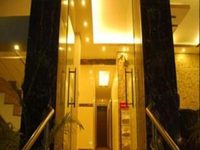 Hotel Lloyd Residency