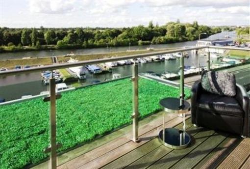 фото отеля Holiday Inn London-Kingston South