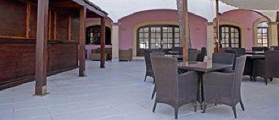 фото отеля Apartaments Aucanada