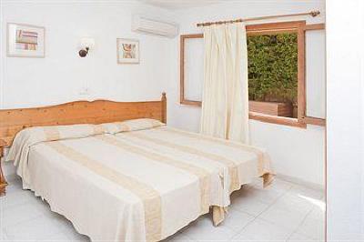 фото отеля Apartaments Aucanada