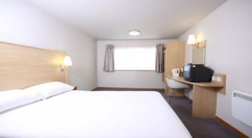фото отеля Travelodge Barton Mills