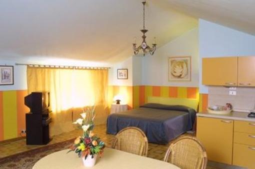 фото отеля Al Lunario B&B Cherasco