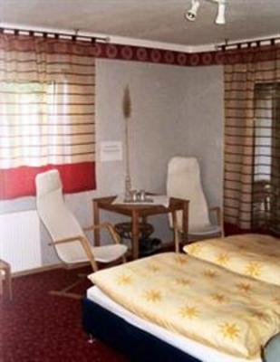 фото отеля Pension Am Waldrand