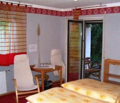 фото отеля Pension Am Waldrand