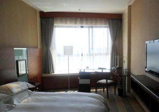 фото отеля Carnival Hotel Huzhou