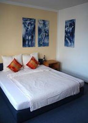 фото отеля Art Hotel Marbach am Neckar