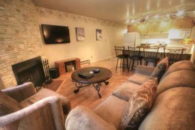 фото отеля Snowcrest Condominium Park City