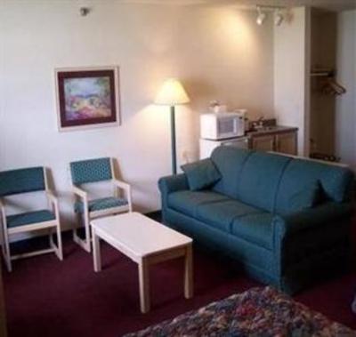 фото отеля Bilmar Inn & Suites