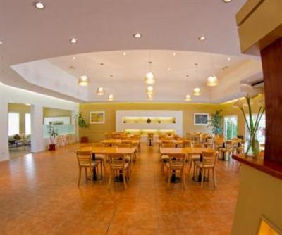 фото отеля Family Inn