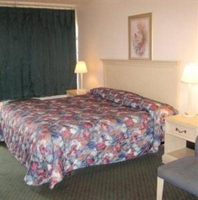 фото отеля Executive Inn Marianna