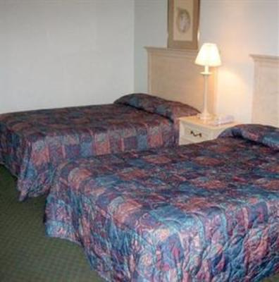 фото отеля Executive Inn Marianna
