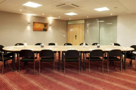 фото отеля Holiday Inn Express Edinburgh - Royal Mile