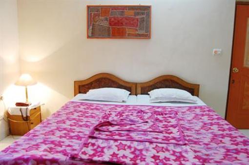 фото отеля Hotel Vallabh Darshan