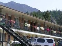 Park Inn Radium Hot Springs