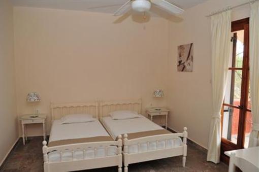 фото отеля Hotel Dendrolivano