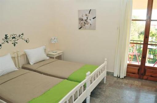 фото отеля Hotel Dendrolivano