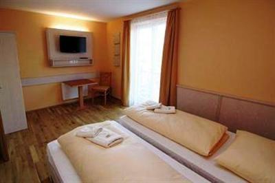 фото отеля Hotel Jufa