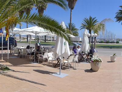 фото отеля Hotel Playa De Canet