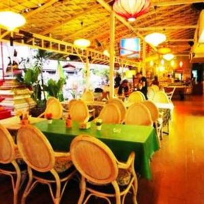 фото отеля Sawasdee Smile Inn Bangkok