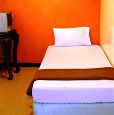 фото отеля Sawasdee Smile Inn Bangkok