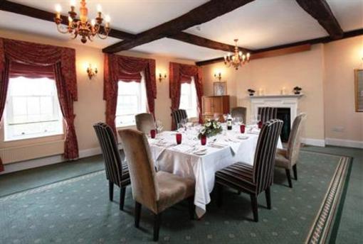 фото отеля BEST WESTERN Lion Hotel
