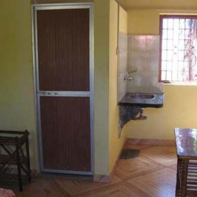 фото отеля V & M Calisto Guest House Morjim