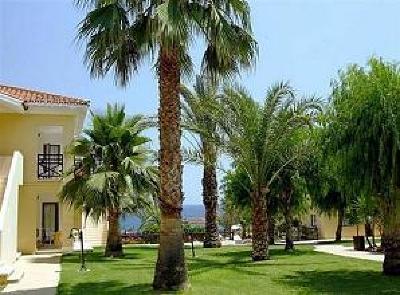 фото отеля Malama Holiday Village