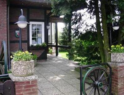 фото отеля Landhotel Pension Heidehof Clenze