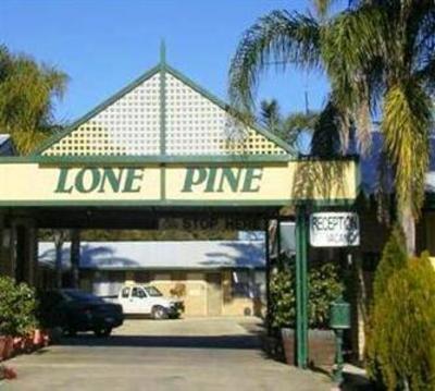 фото отеля Lone Pine Motel
