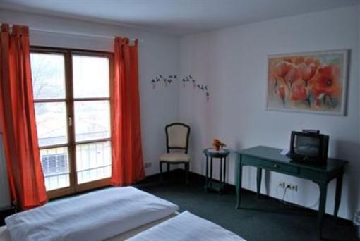 фото отеля Hotel Bayernhof