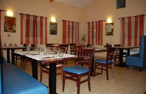 фото отеля L'Auberge EverHotel Villefontaine