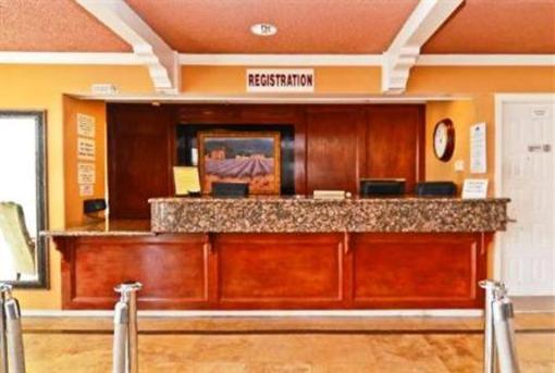 фото отеля Americas Best Value Inn North Highlands