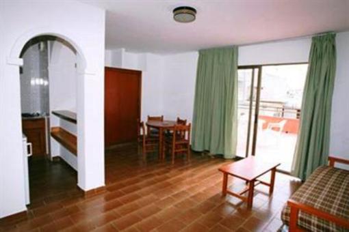 фото отеля Apartamentos Orosol Ii Ibiza