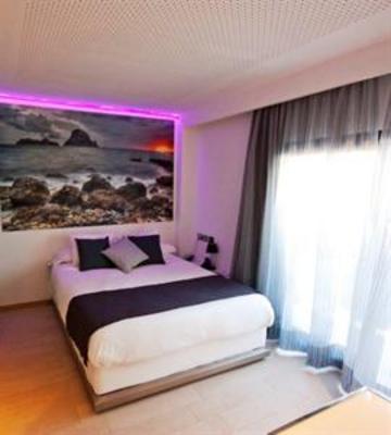 фото отеля Apartamentos Orosol Ii Ibiza
