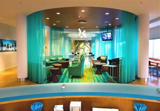 фото отеля SpringHill Suites Vero Beach