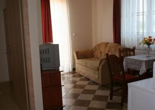 фото отеля Regina Apartman Hegyko