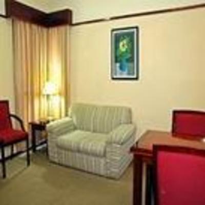 фото отеля Flat Service Travel Inn St. Charles