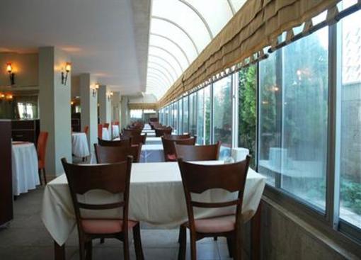 фото отеля Club Rose Bay Hotel
