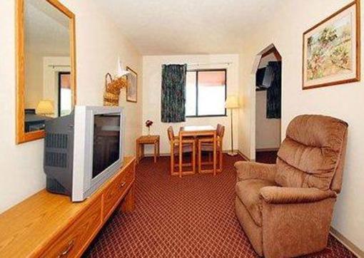 фото отеля Econo Lodge Ortonville